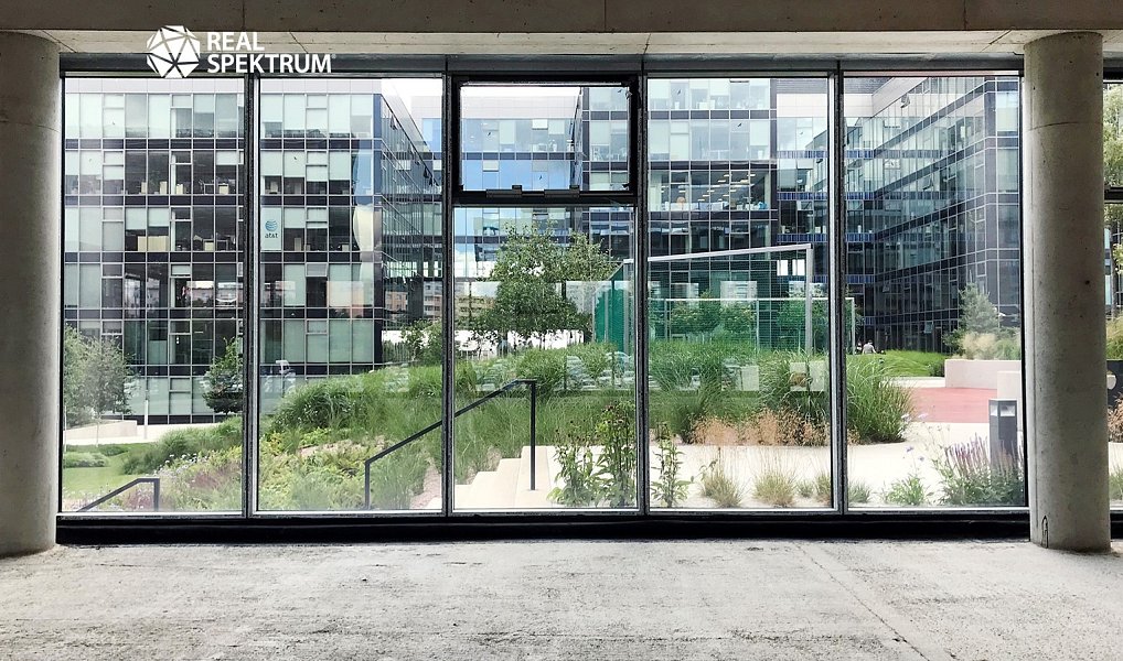 Pronájem kanceláře 557 m², Brno – fotka 1 z 18