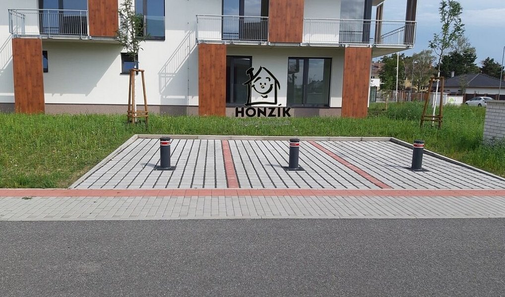 Garážové stání, Stará Boleslav, Všetatská, Brandýs nad Labem-Stará Boleslav – náhled fotky 2
