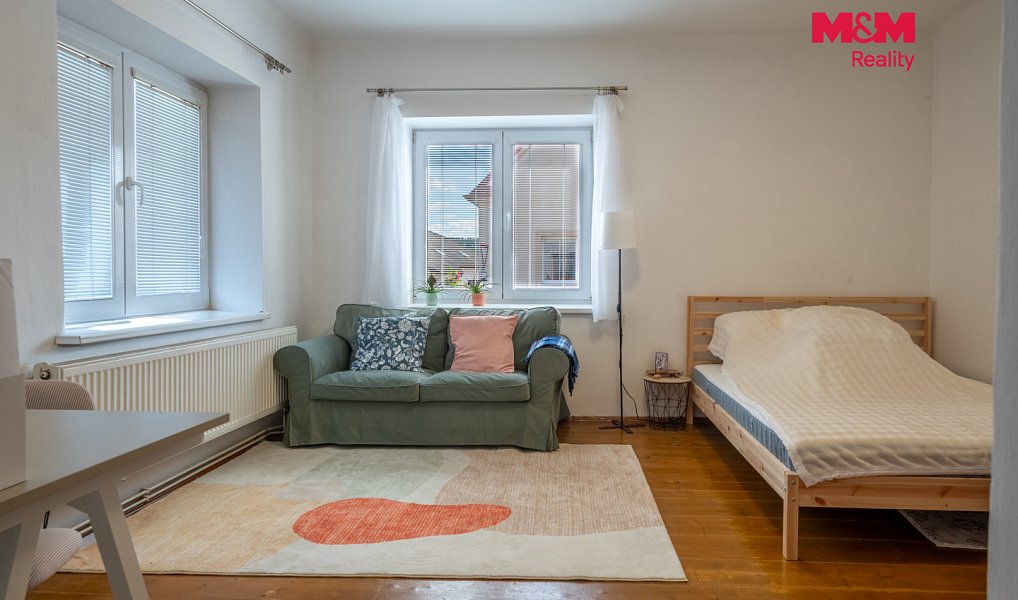 Prodej domu 160 m² s pozemkem 329 m², Hluboká nad Vltavou – náhled fotky 2