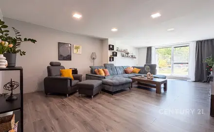 Prodej domu 284 m² s pozemkem 1 154 m², Roštín, okres Kroměříž