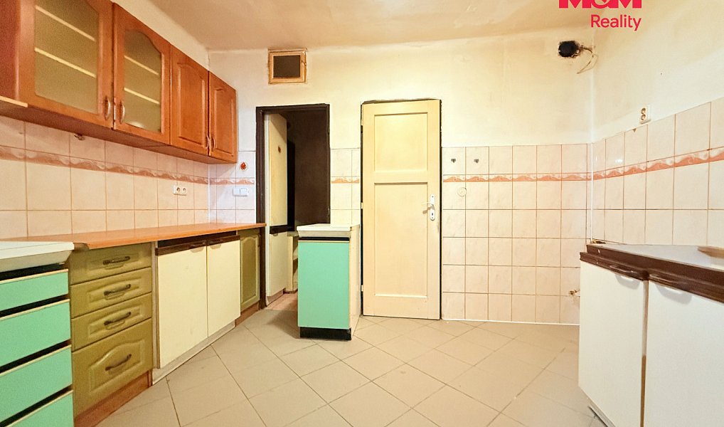 Prodej domu 88 m² s pozemkem 914 m², Kounice – náhled fotky 11