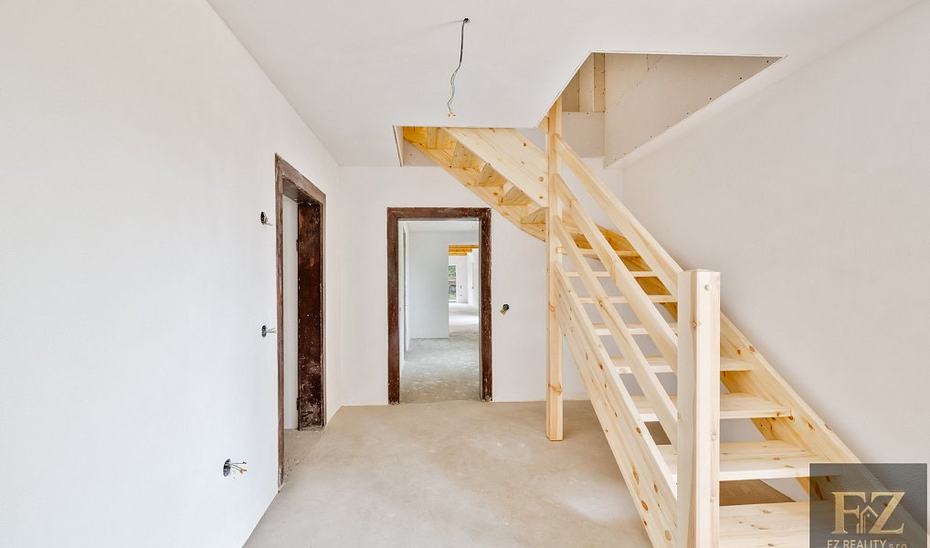 Prodej domu 220 m² s pozemkem 1 555 m², Řepeč – náhled fotky 10