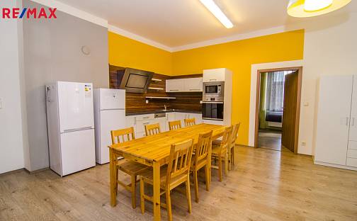 Pronájem ubytovacího objektu 150 m², nám. T. G. Masaryka, Moravská Třebová - Město, okres Svitavy