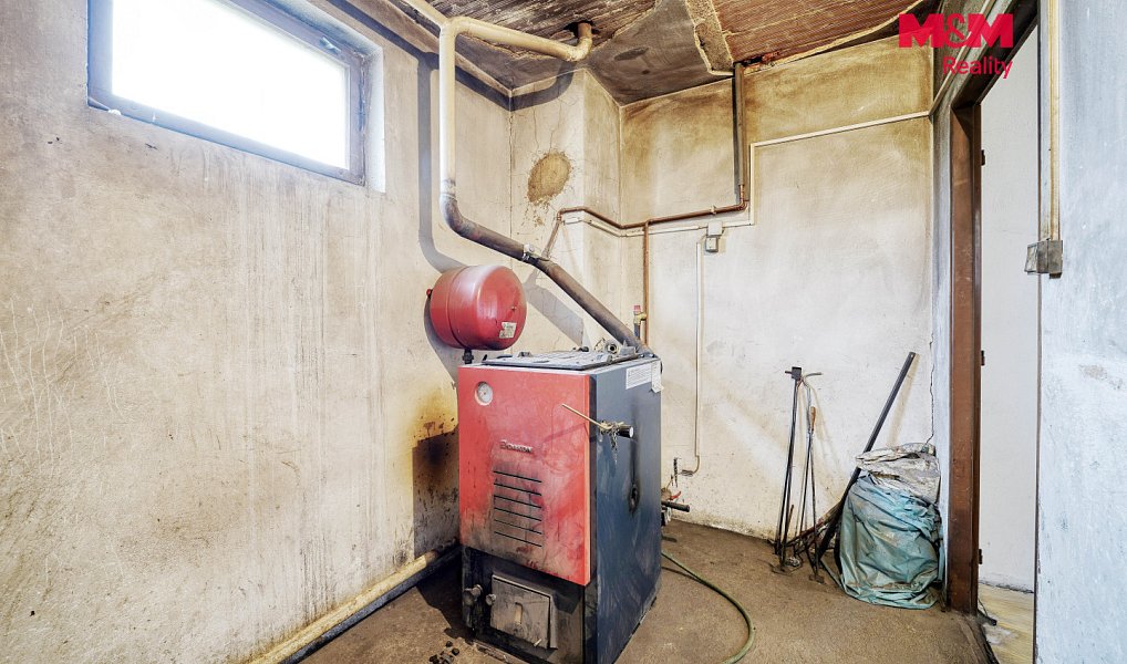 Prodej výrobních prostor 152 m², Bohy – náhled fotky 12