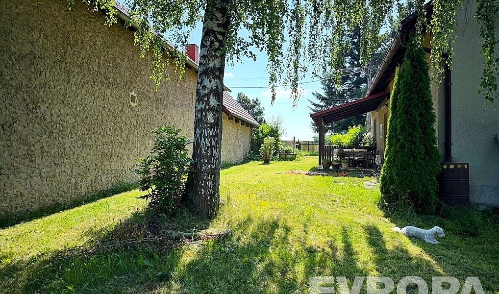 Prodej domu 150 m² s pozemkem 694 m², Rašovice – náhled fotky 16