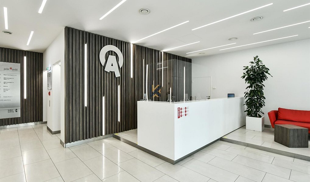 Pronájem kanceláře 439 m², Praha – náhled fotky 10