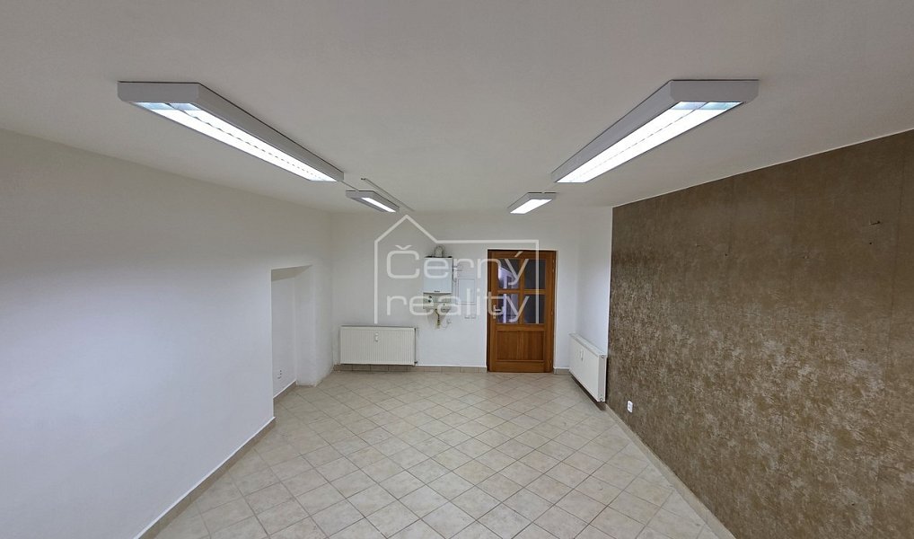 Pronájem obchodních prostor 80 m², Trutnov – náhled fotky 3