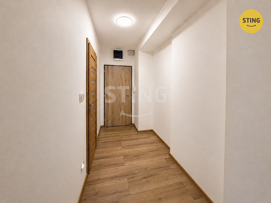 Pronájem bytu 2+1 55 m² - View 5