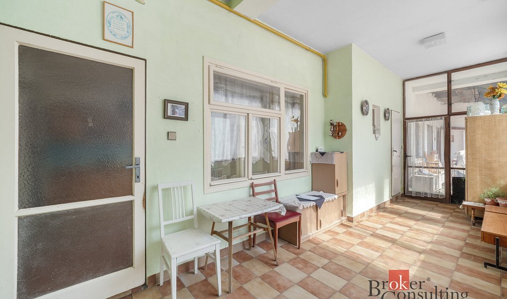 Prodej domu 220 m² s pozemkem 493 m², Blučina – náhled fotky 30