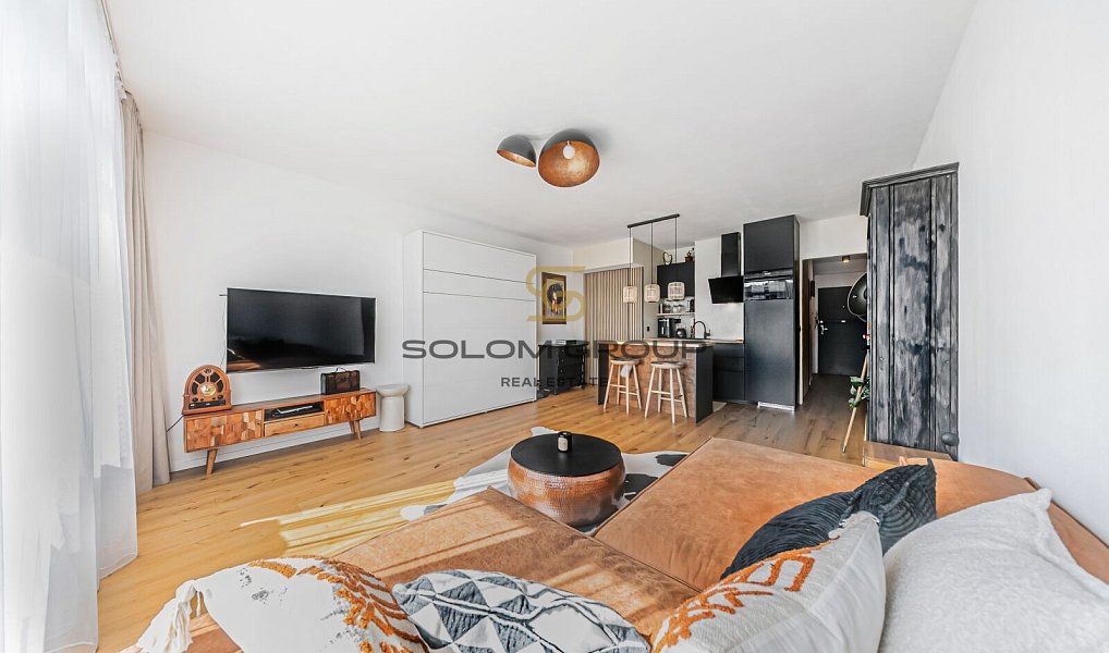 Prodej bytu 1+kk 50 m², Praha – fotka 1 z 23