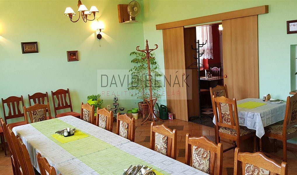 Prodej restaurace 459 m², Všestary – náhled fotky 12