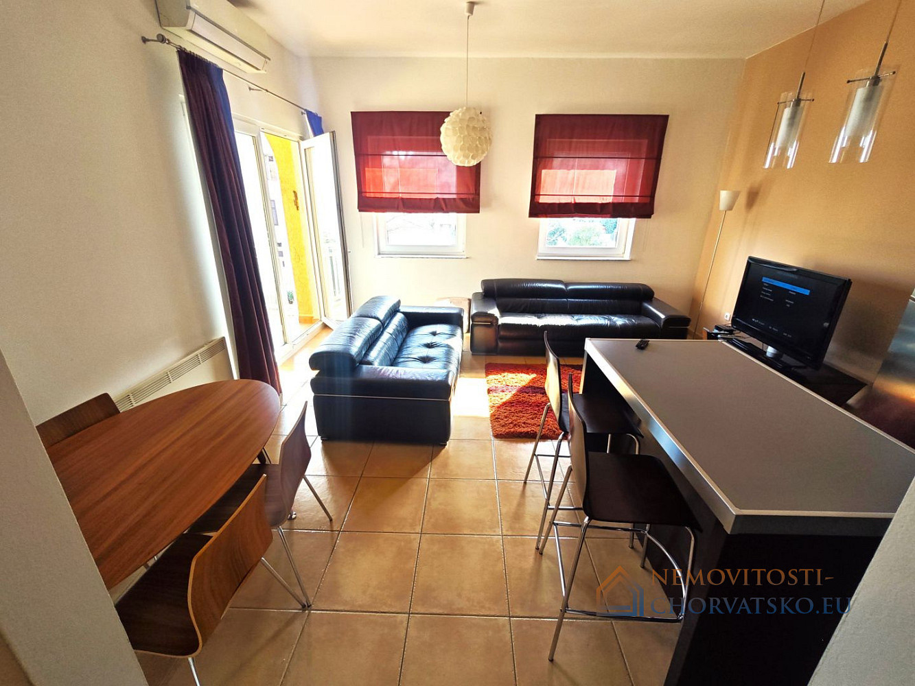 Prodej bytu 2+kk 70 m² - Widok 2