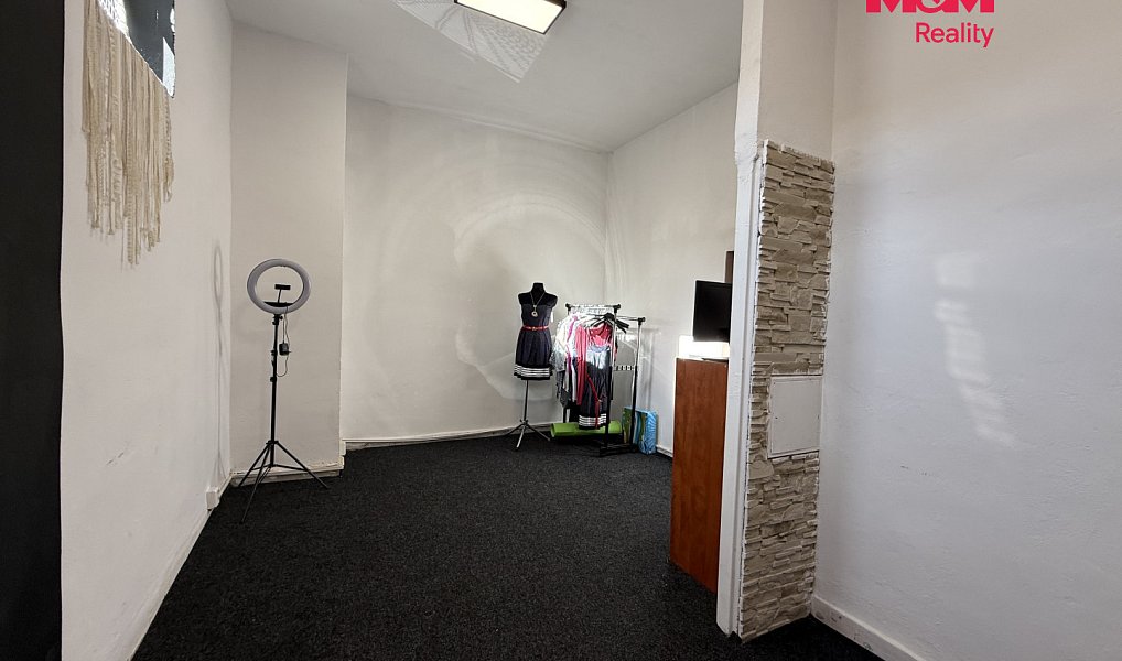 Pronájem obchodních prostor 56 m², Karviná – náhled fotky 2
