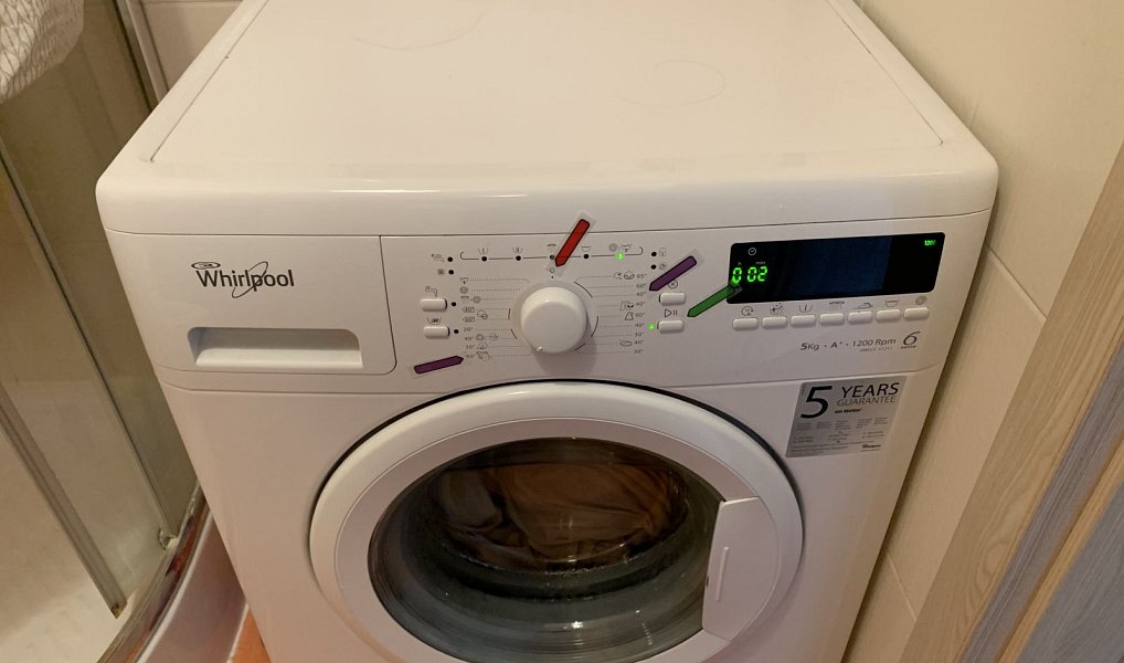 Prodej bytu 1+kk 33 m², Praha – náhled fotky 20