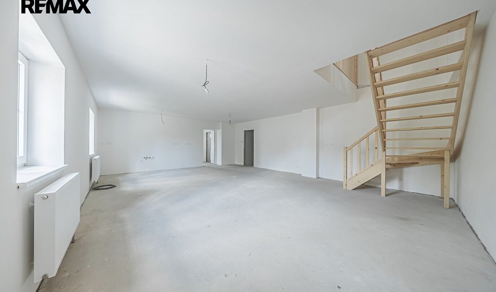 Prodej domu 190 m² s pozemkem 453 m², Nepomuk – náhled fotky 14