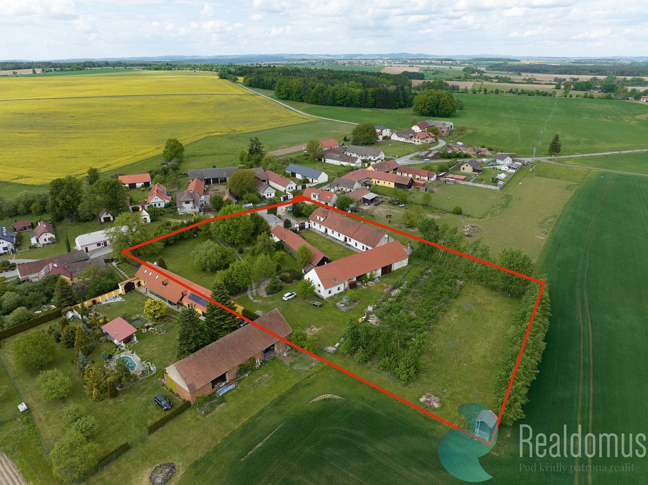 Prodej komerčního objektu (jiného typu) 726 m²
