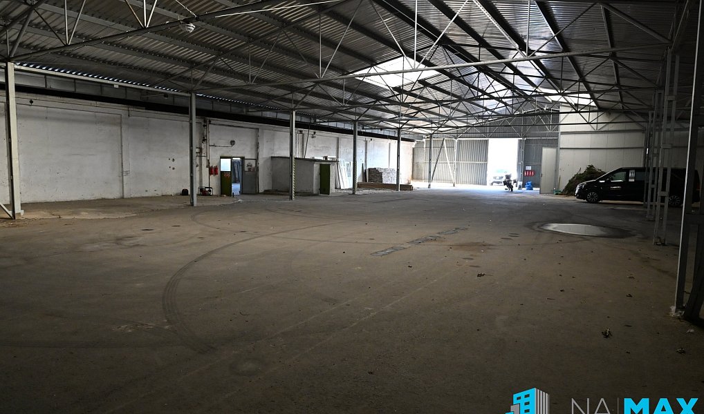 Pronájem skladovacích prostor 970 m², Znojmo – náhled fotky 9