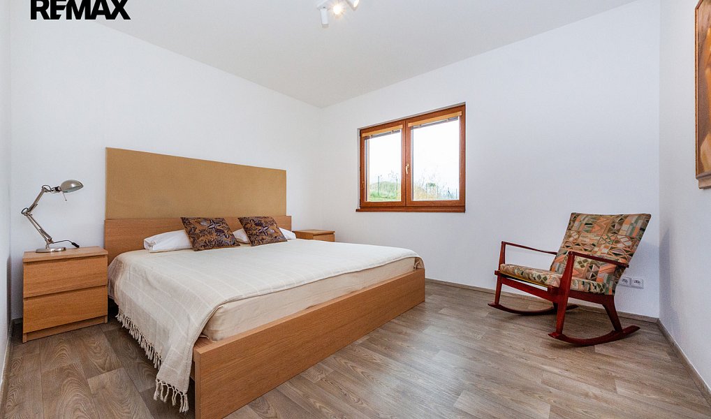 Prodej domu 112 m² s pozemkem 1 325 m², Soběhrdy – náhled fotky 18
