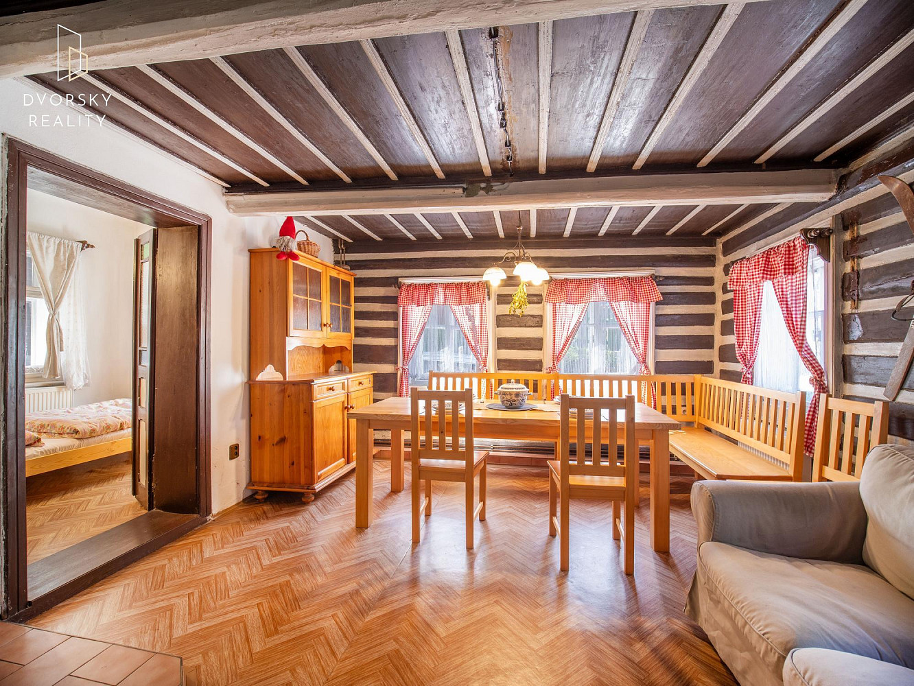 Prodej domu 110 m² s pozemkem 395 m² – pohled 2