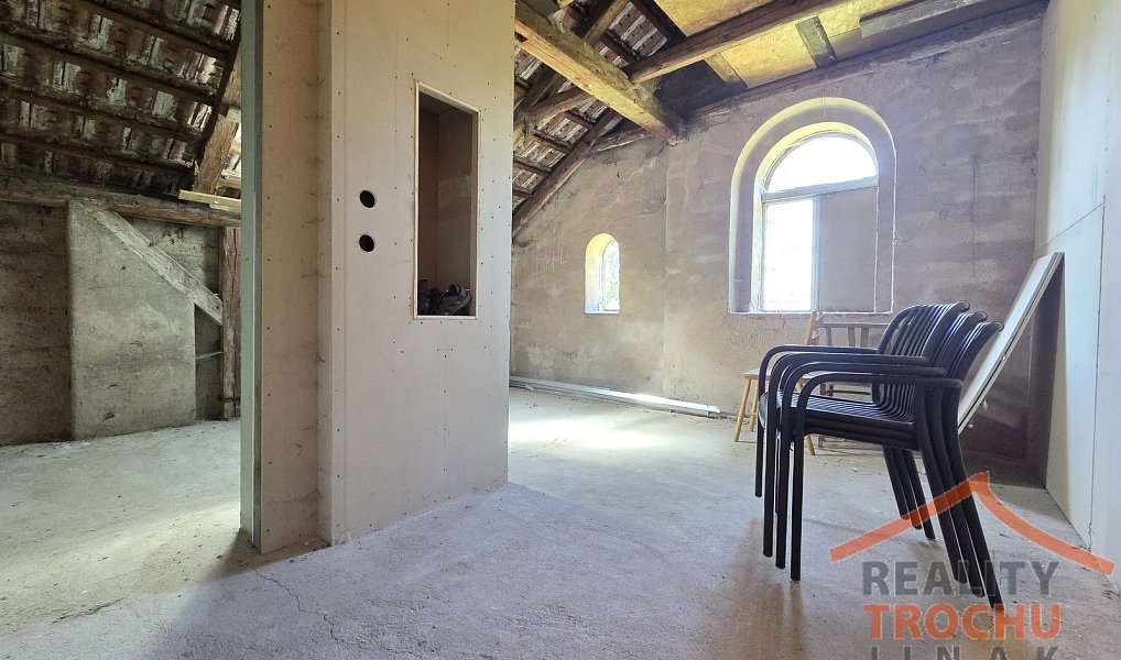 Prodej domu 390 m² s pozemkem 2 700 m², Meziměstí – náhled fotky 24