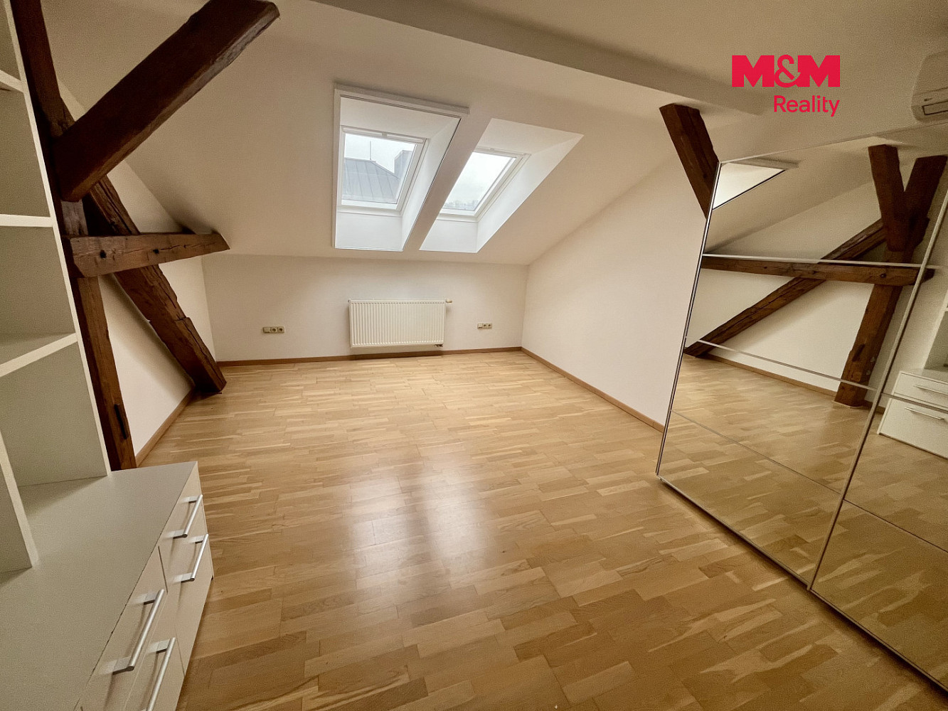 Pronájem bytu 3+1 123 m² – fotografie 3