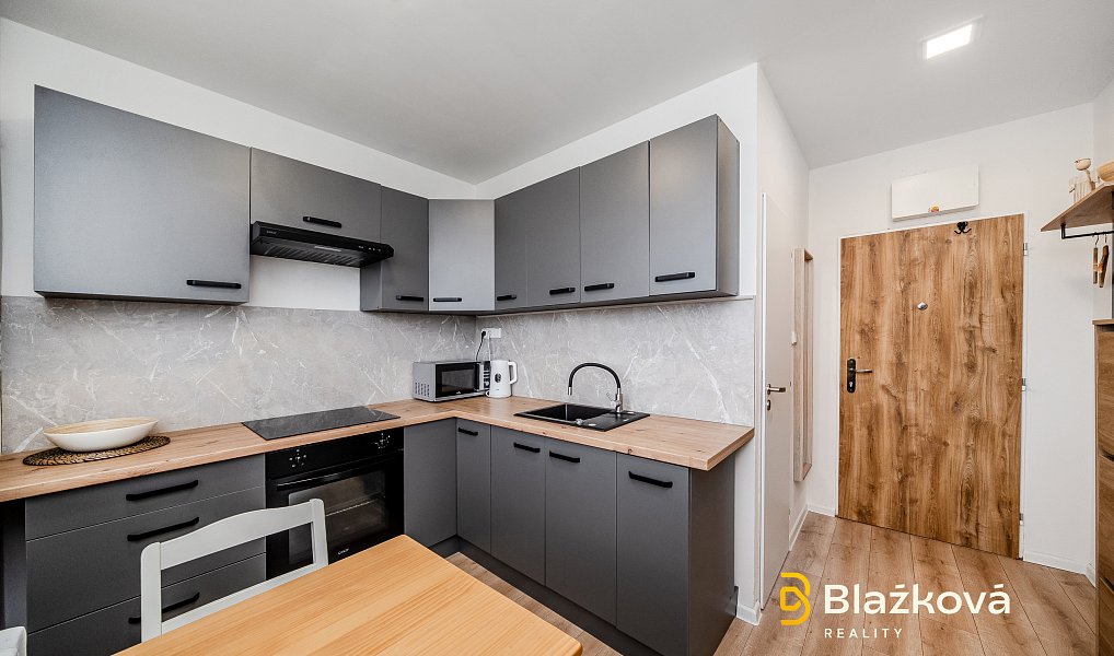 Pronájem bytu 1+1 30 m², Ostrava – náhled fotky 2