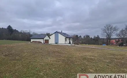 Prodej stavebního pozemku 1 147 m², Postupice - Milovanice, okres Benešov