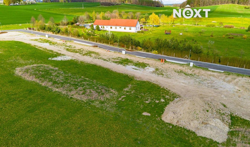 Prodej stavebního pozemku 927 m², Lipí – náhled fotky 3