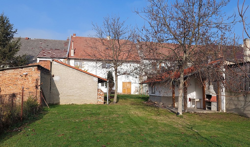 Prodej domu 255 m² s pozemkem 1 689 m², Troubky – náhled fotky 5