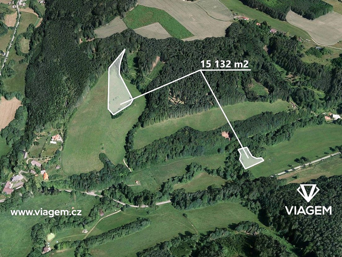 Prodej pole 1 261 m²