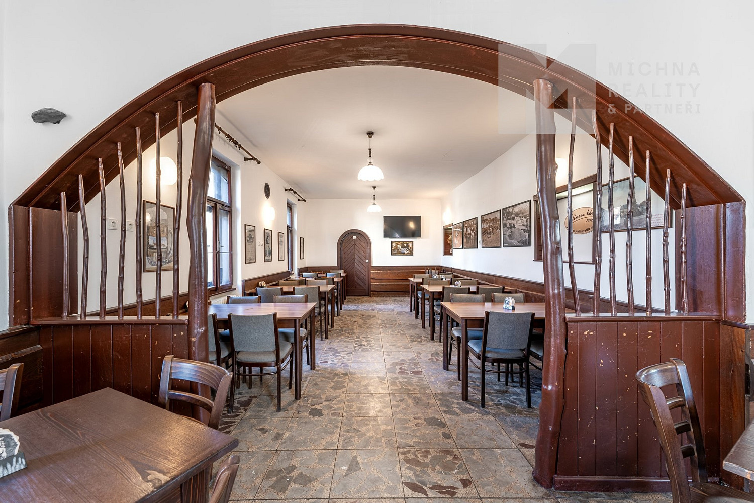 Prodej ubytovacího objektu 375 m² — photo 4