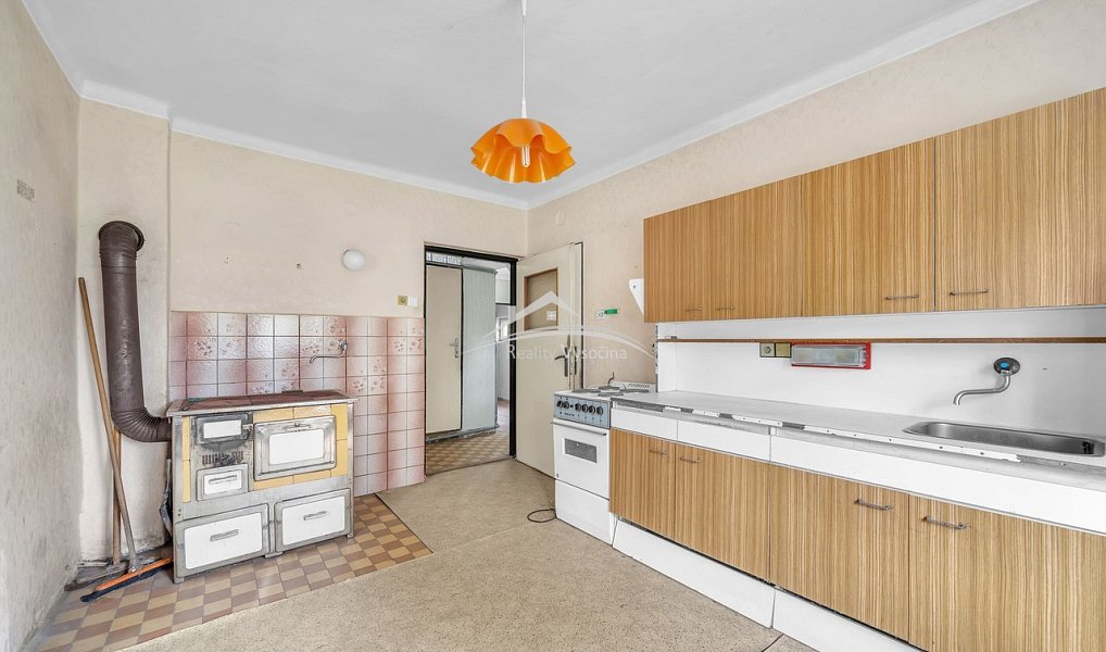 Prodej domu 300 m² s pozemkem 4 185 m², Kyjov – náhled fotky 5