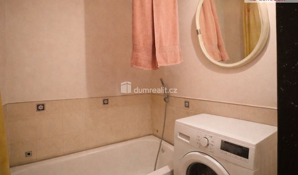 Prodej bytu 2+1 63 m², Karlovy Vary – náhled fotky 7