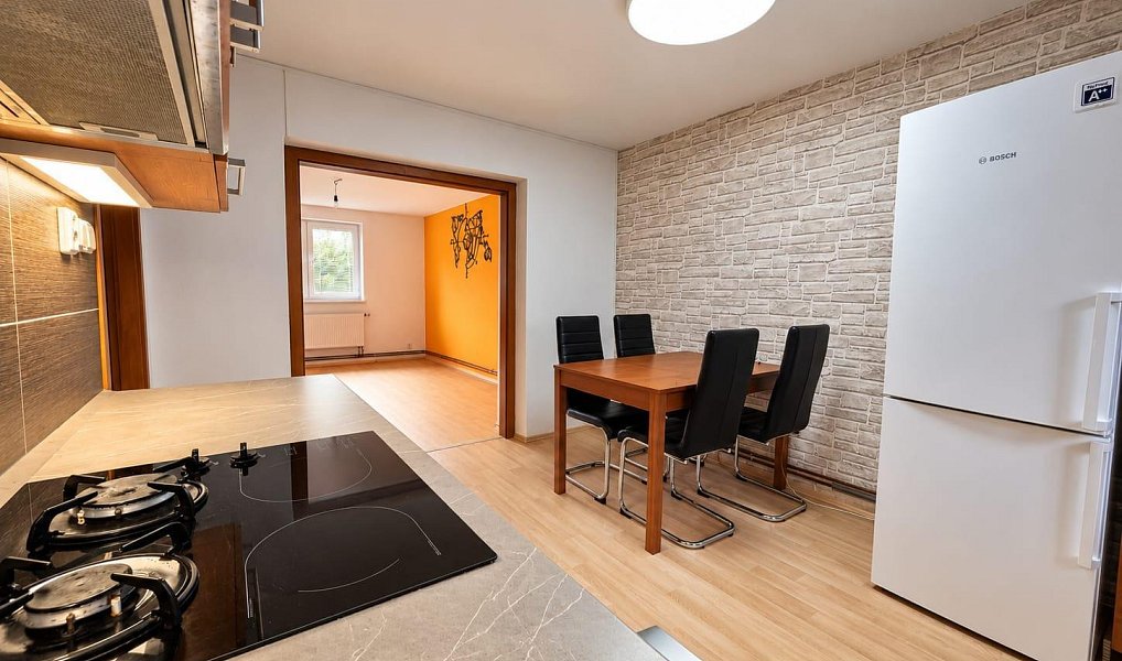 Pronájem bytu 2+1 58 m², Jihlava – náhled fotky 7