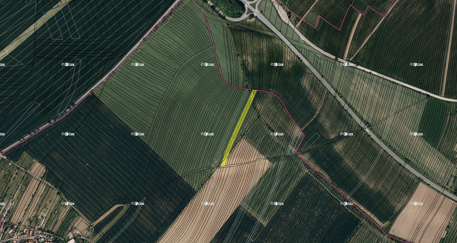 Prodej pole 8 735 m² – pohled 3