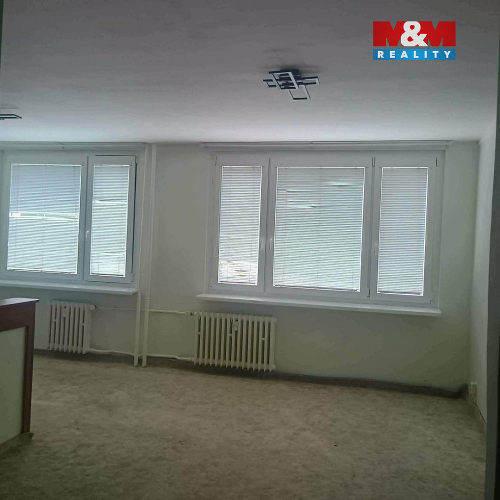 Pronájem bytu 3+kk 75 m² — photo 3