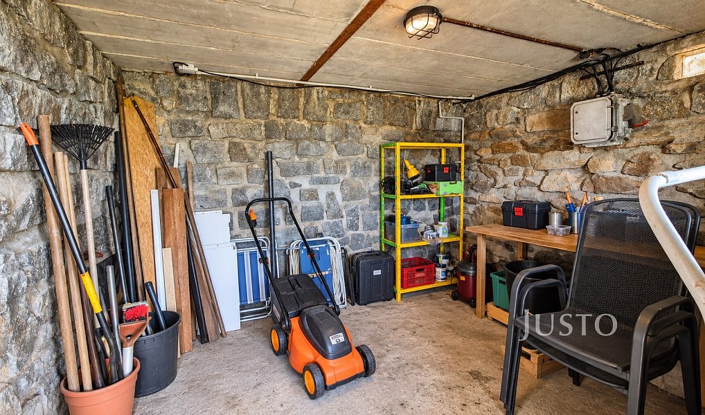 Prodej chaty/chalupy 35 m² s pozemkem 322 m², Písek – náhled fotky 17