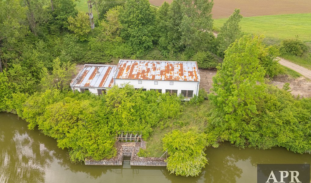 Prodej komerčního objektu (jiného typu) 192 m², Hluk – náhled fotky 5