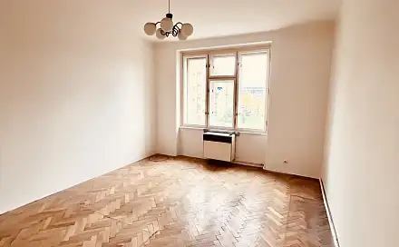Prodej bytu 1+1 48 m², Plynární, Praha 7 - Holešovice