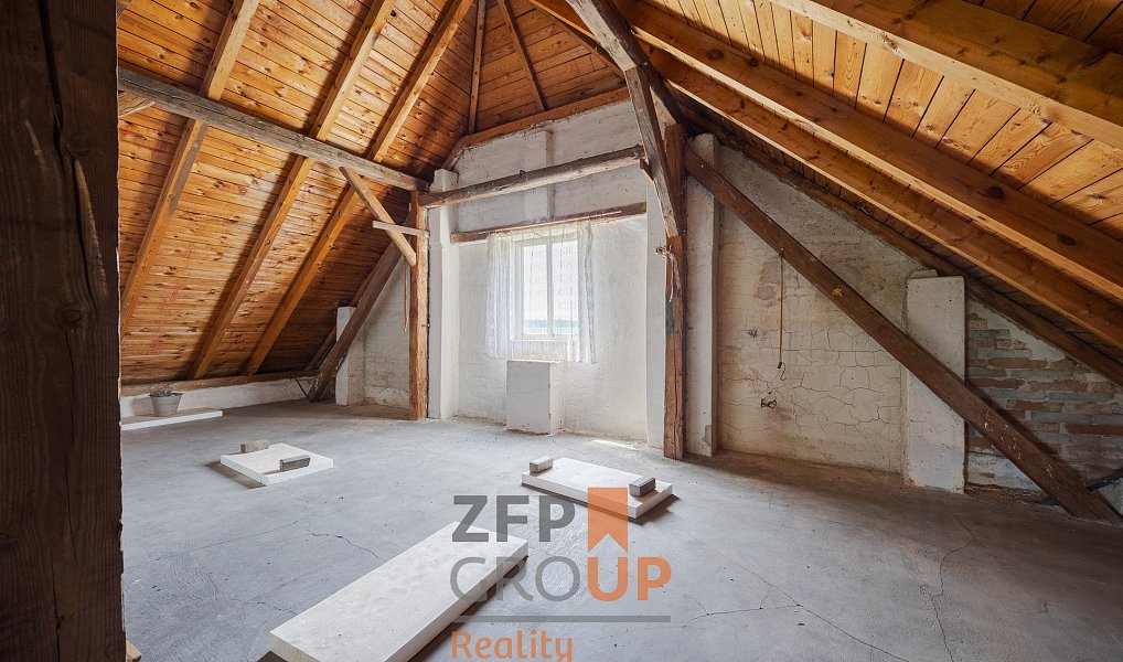 Prodej domu 193 m² s pozemkem 1 906 m², Tavíkovice – náhled fotky 13