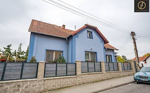 Prodej domu 186 m² s pozemkem 500 m², Plynárenská, Slaný - Kvíček, okres Kladno