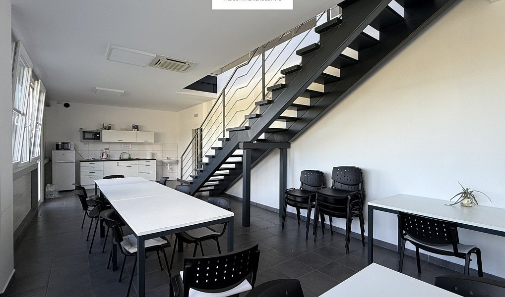 Pronájem skladovacích prostor 2 142 m², Týn nad Vltavou – náhled fotky 17