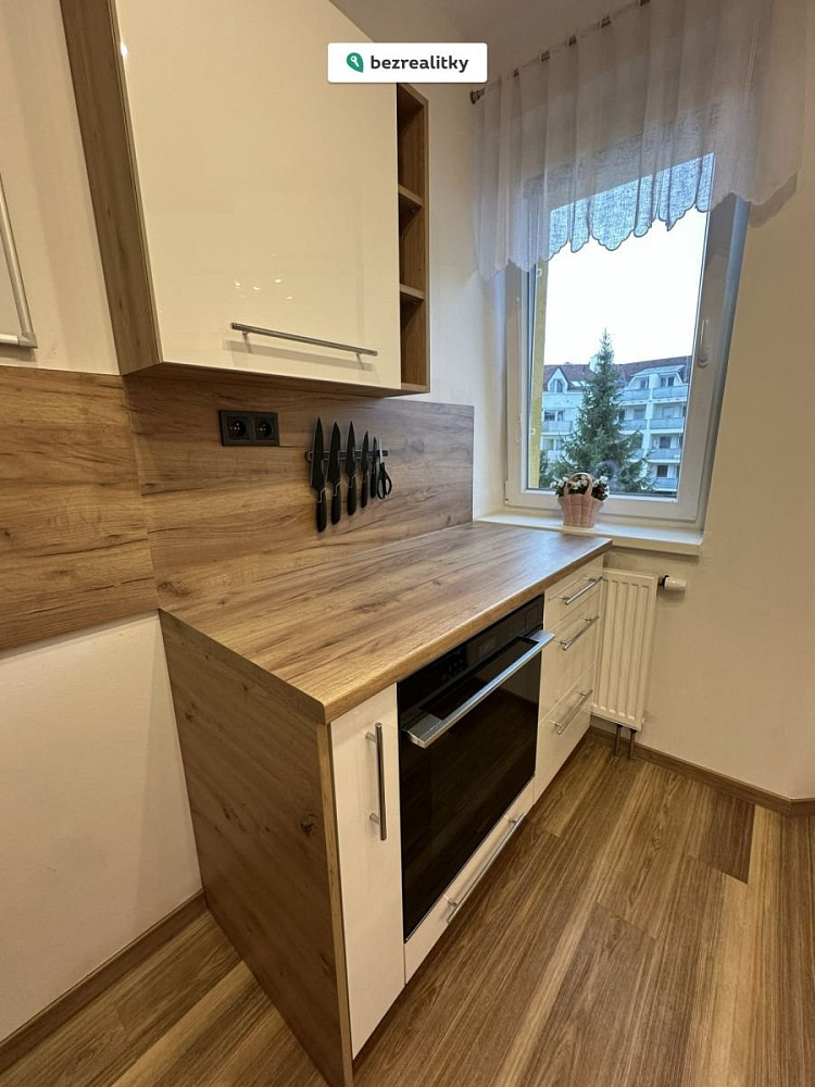 Prodej bytu 2+1 55 m² — photo 3