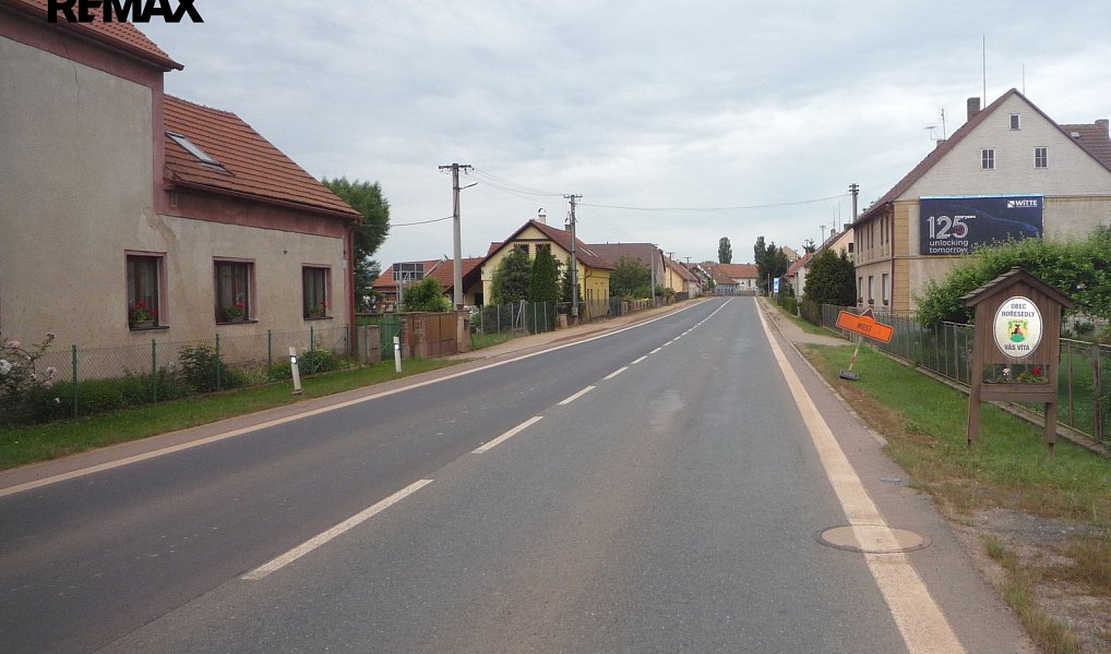 Prodej stavebního pozemku 985 m², Hořesedly – náhled fotky 4