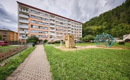 Prodej bytu 1+1 35 m², Pod Skalkou, Úpice, okres Trutnov