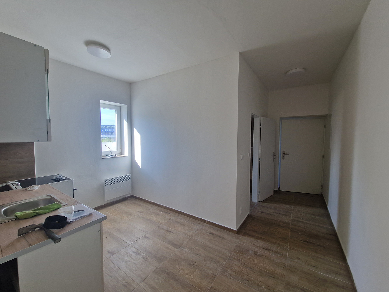 Pronájem bytu 2+kk 40 m² – fotografie 4