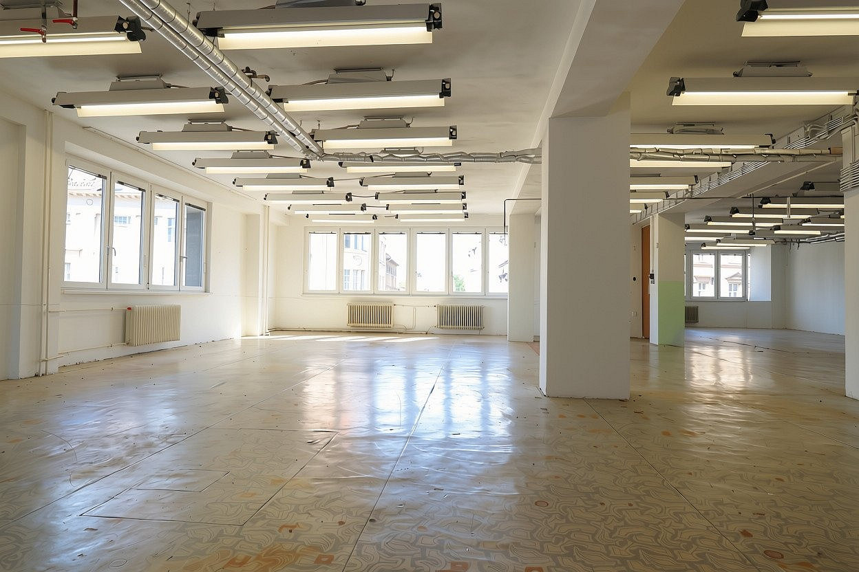 Pronájem výrobních prostor 100 m² – fotografie 3