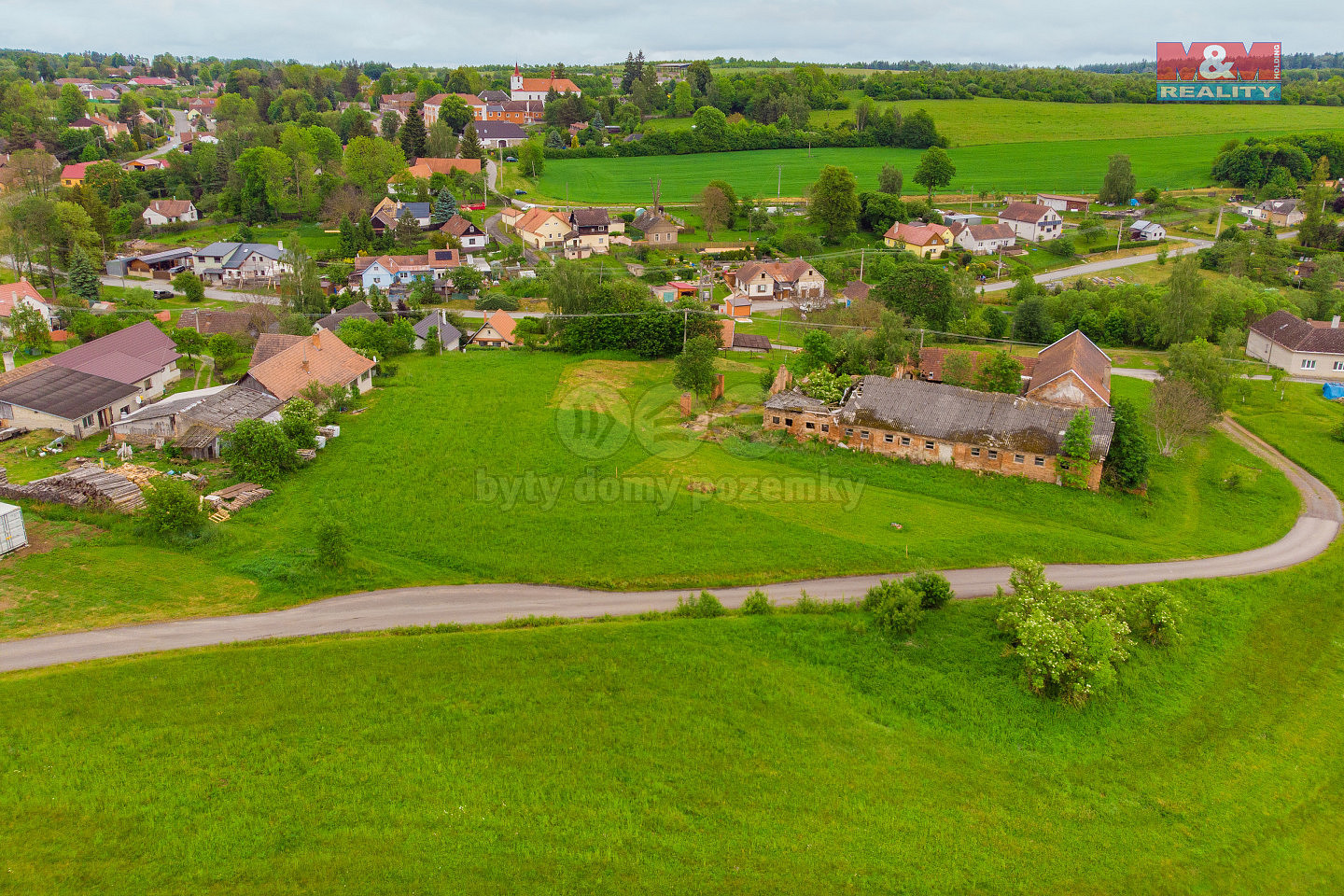Prodej stavebního pozemku 473 m² – fotografie 3