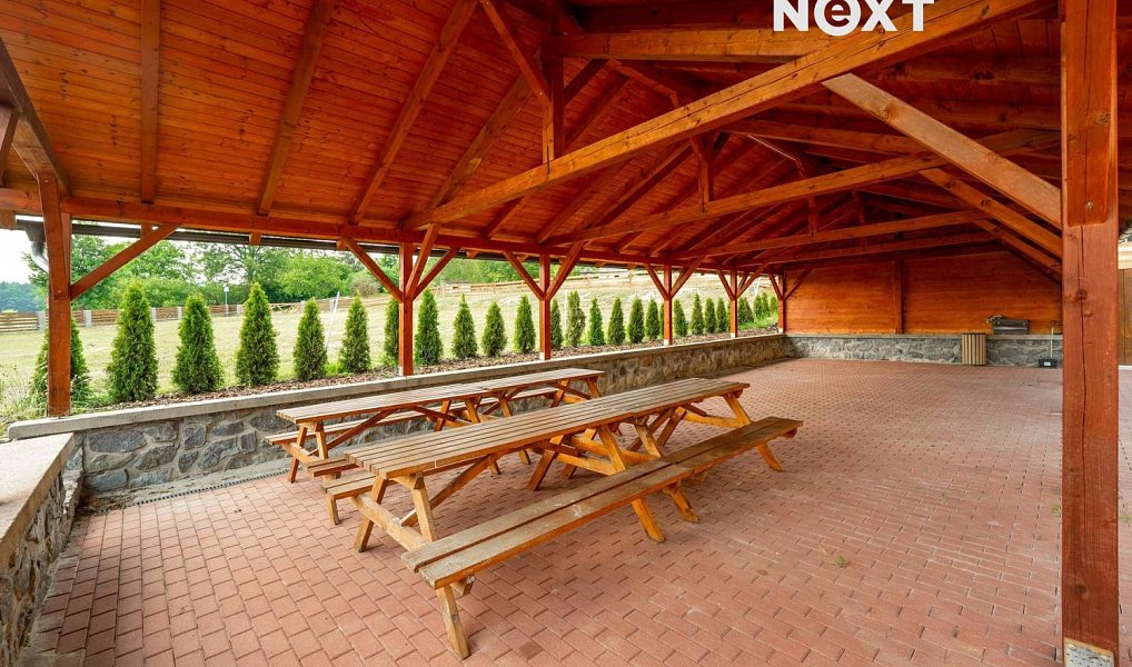 Prodej ubytovacího objektu 550 m², Všemyslice – náhled fotky 8