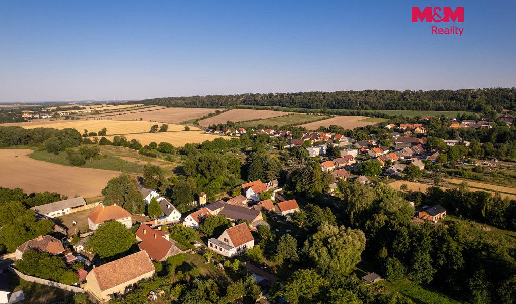 Prodej stavebního pozemku 1 025 m², Malíkovice – náhled fotky 2